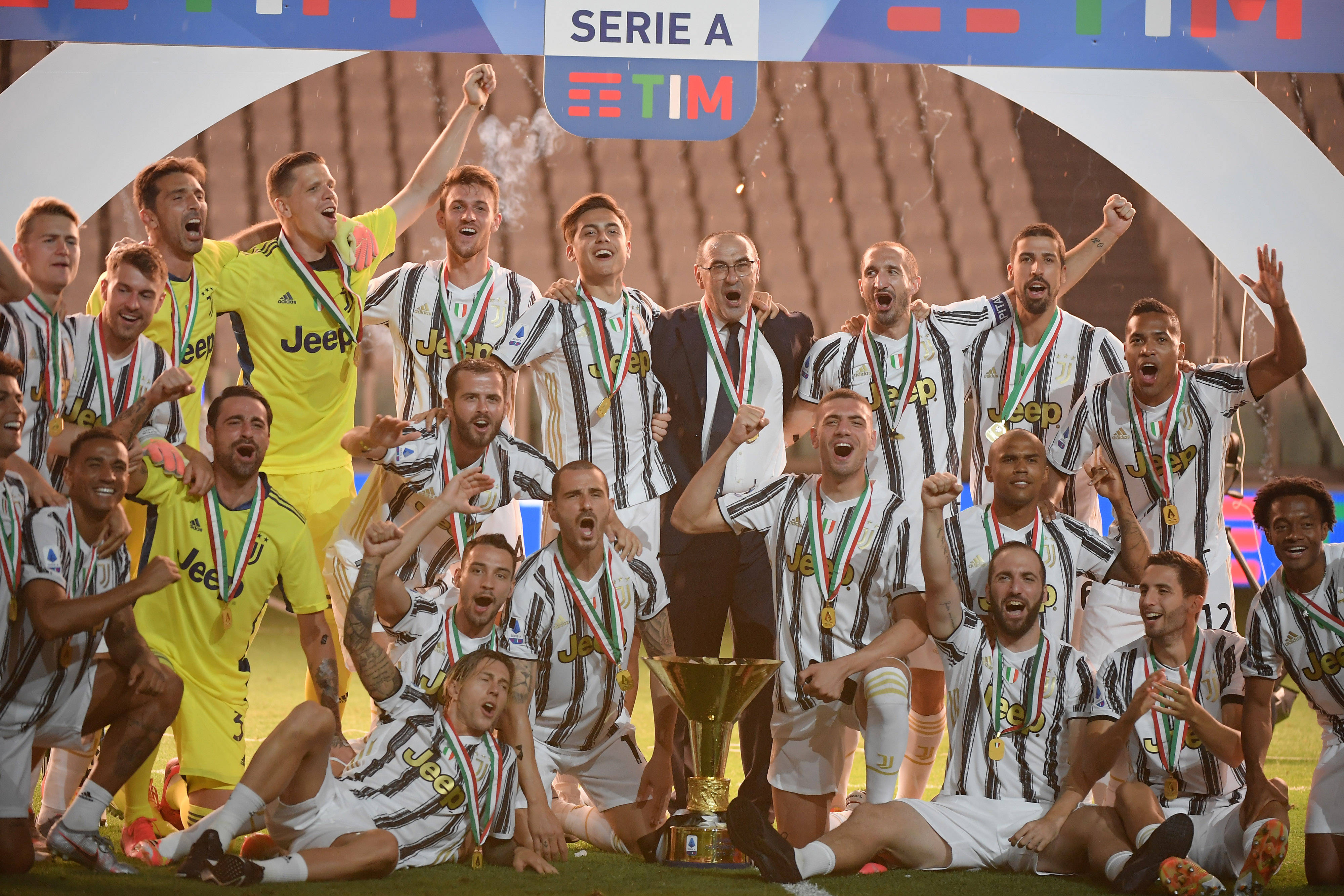 世界冠军不 世界冠军不