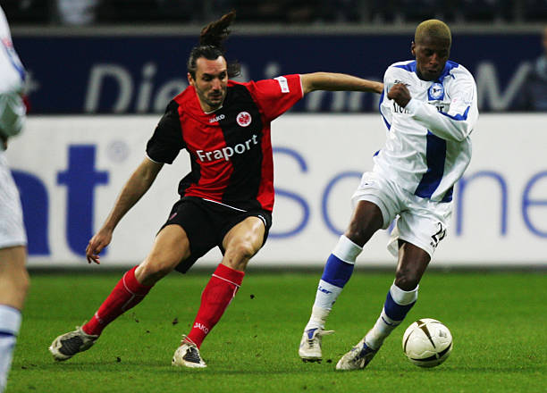 他在防守端 他在防守端