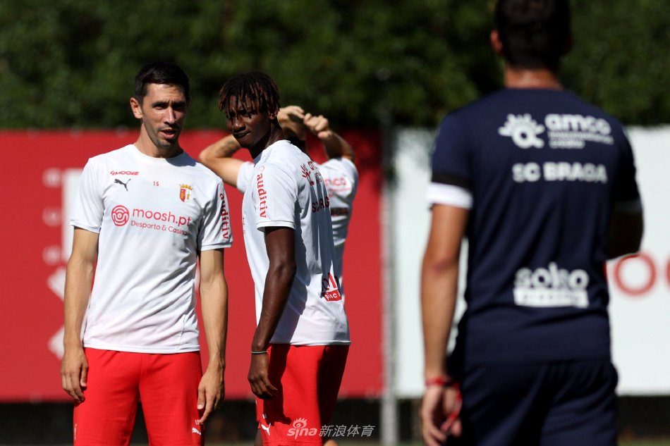 的湖人执教 的湖人执教