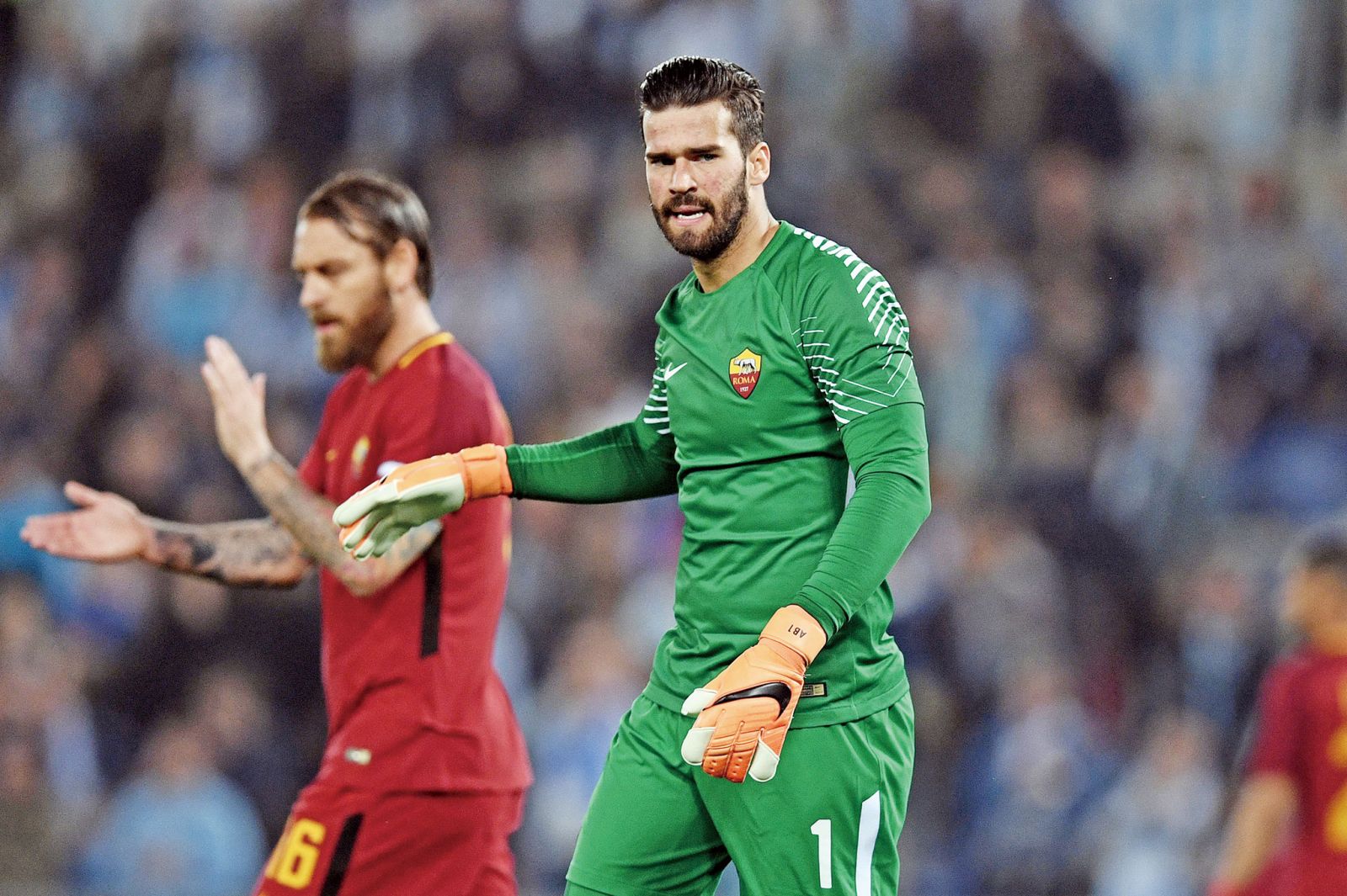 球助攻队友 球助攻队友